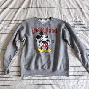 Disneyland crewneck sweatshirt